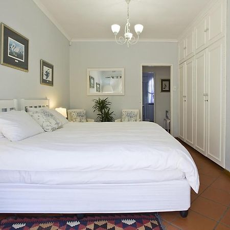 Tiana Guest House Cape Town Luaran gambar
